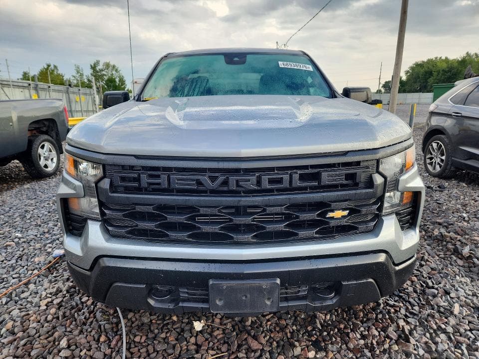 2023 CHEVROLET SILVERADO K1500 5