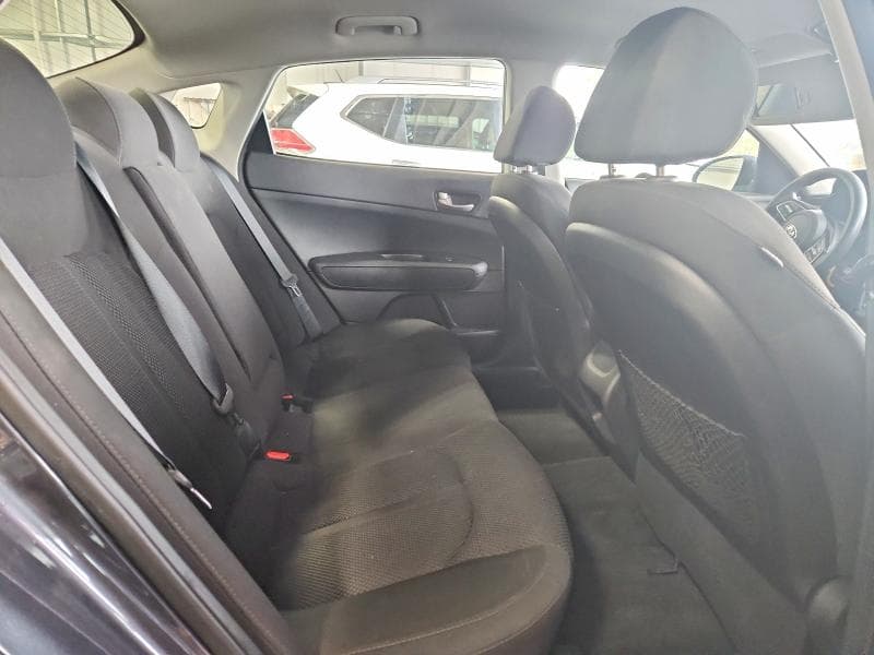 2019 KIA OPTIMA LX 10