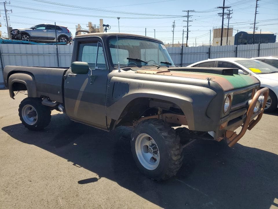 2025 INTERNATIO PICKUP 4