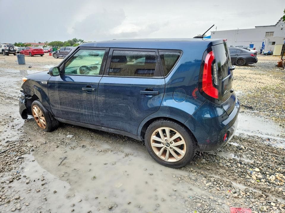 2018 KIA SOUL + 2
