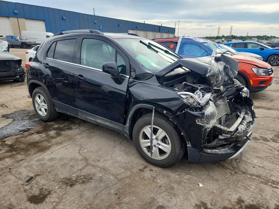 2020 CHEVROLET TRAX 1LT 4