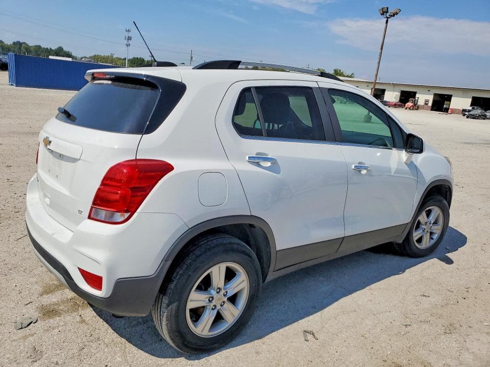 2018 CHEVROLET TRAX 1LT 3
