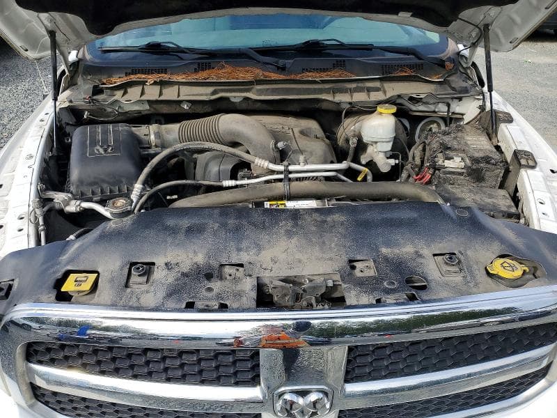 2017 RAM 1500 SLT 11