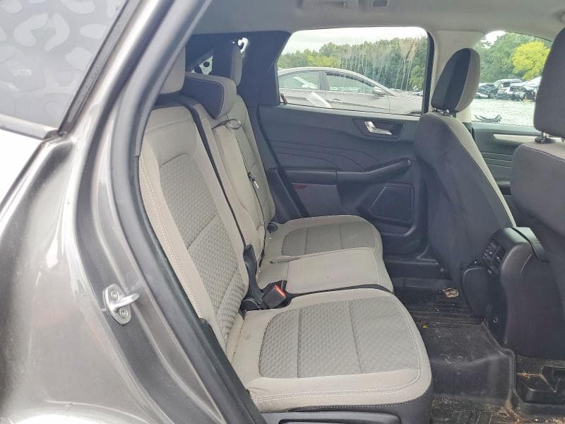2021 FORD ESCAPE SE 11