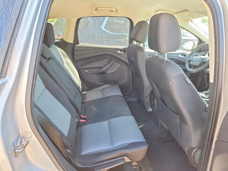 2017 FORD ESCAPE SE 11