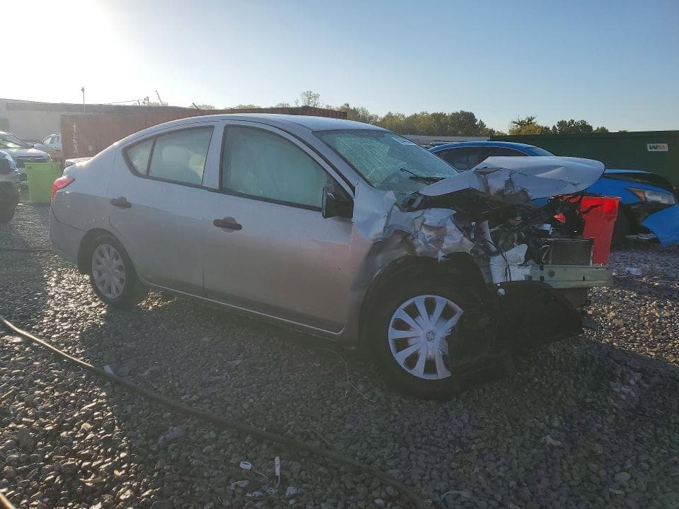 2019 NISSAN VERSA S PLUS 4