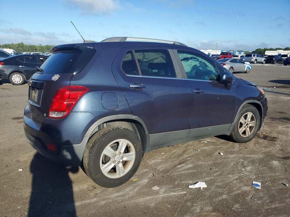 2019 CHEVROLET TRAX 1LT 3