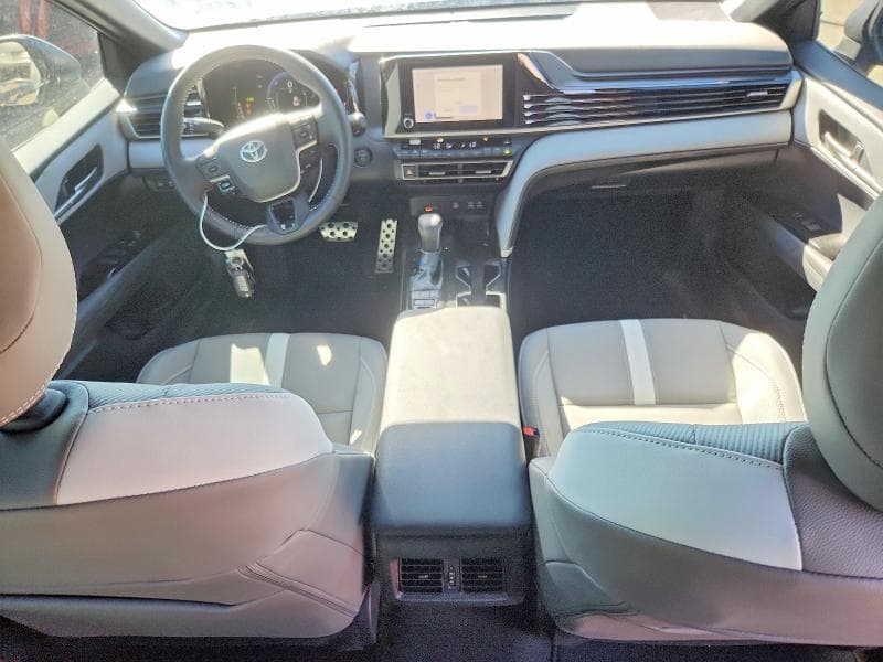 2026 TOYOTA CAMRY SE 8