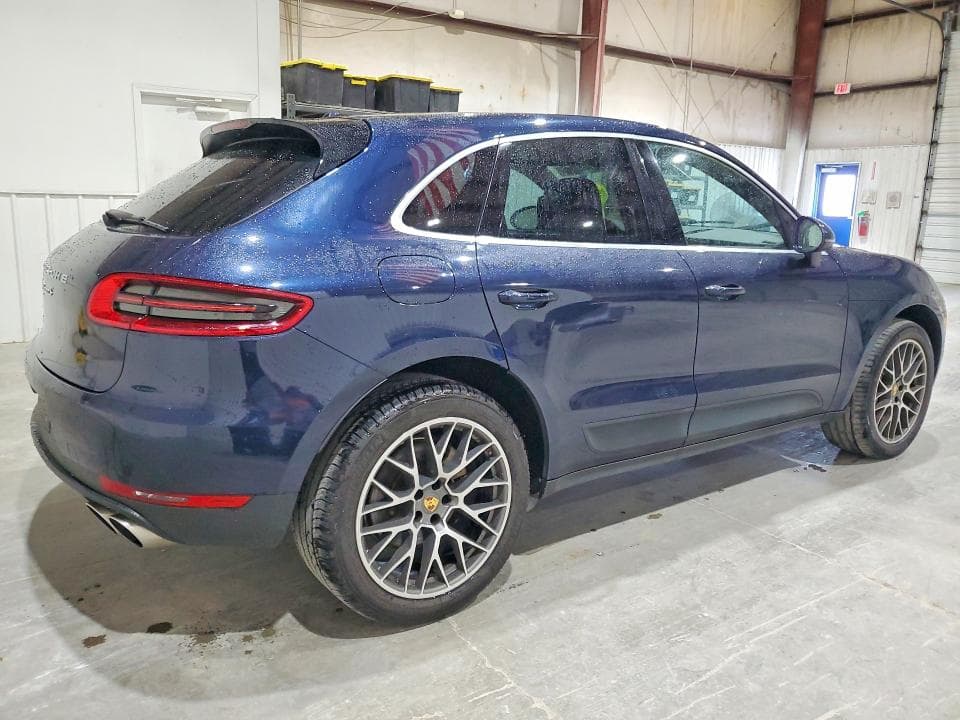 2017 PORSCHE MACAN S 3