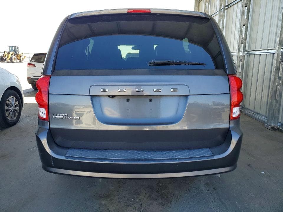 2018 DODGE GRAND CARAVAN SE 6