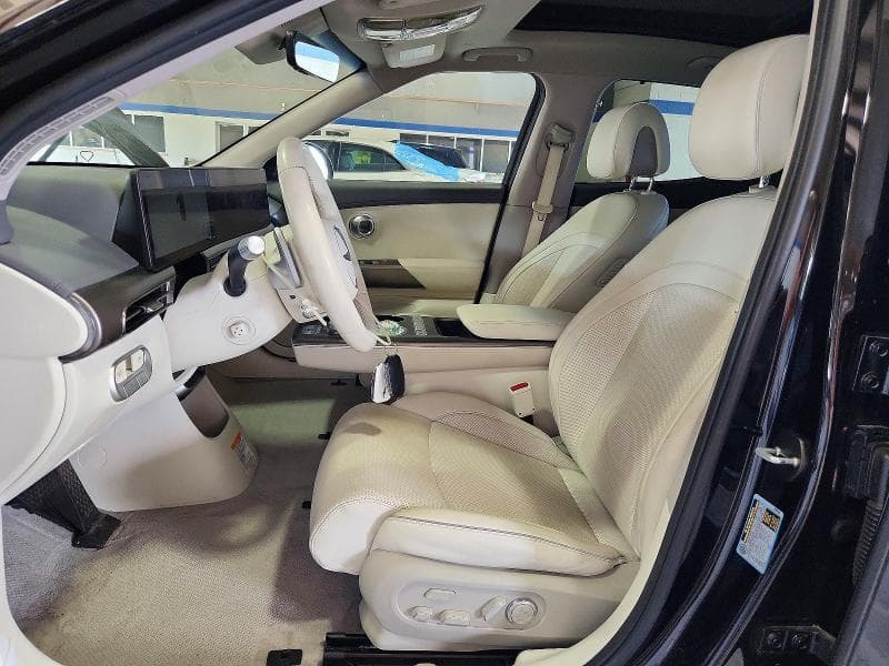 2023 GENESIS GV60 ADVANCED 7