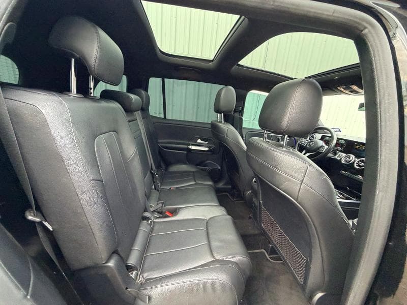 2021 MERCEDES-BENZ GLB 250 6