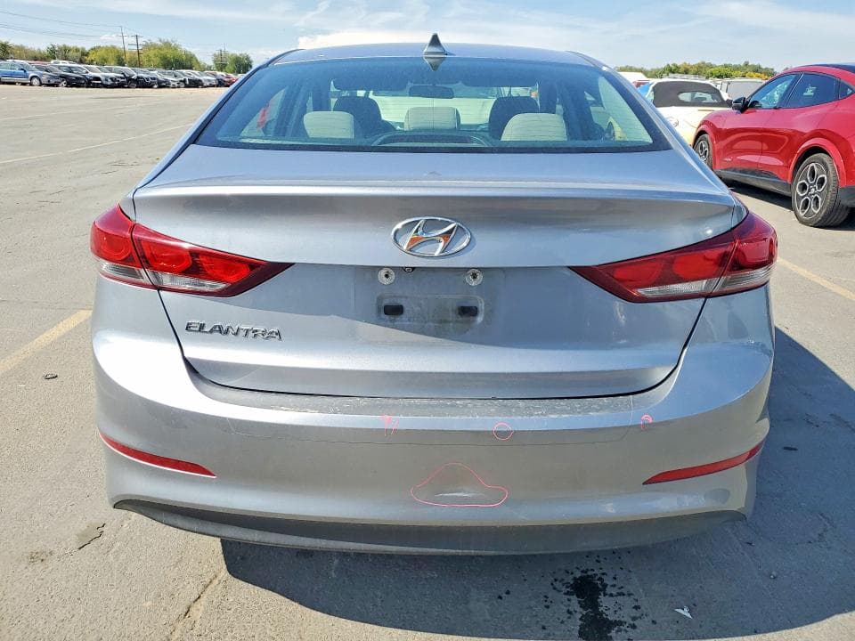2017 HYUNDAI ELANTRA SE 6