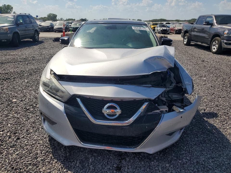 2018 NISSAN MAXIMA PLATINUM 5