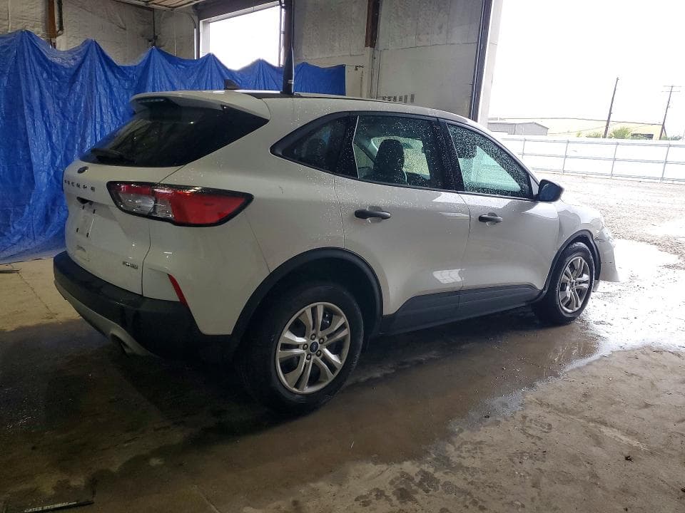 2021 FORD ESCAPE S 3