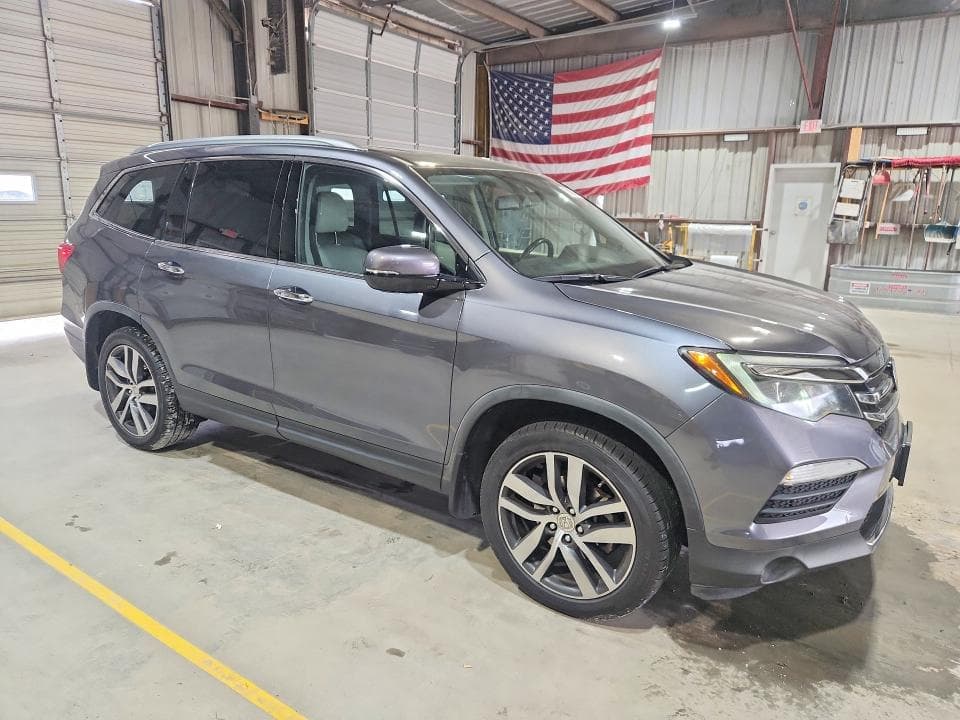 2017 HONDA PILOT ELITE 4