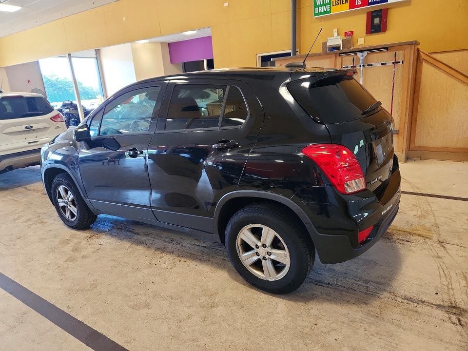 2019 CHEVROLET TRAX LS 2