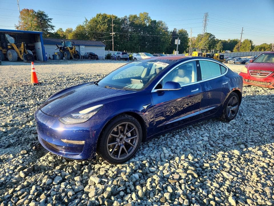 2018 TESLA MODEL 3 - 1
