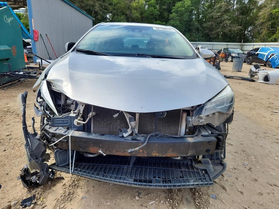 2017 TOYOTA COROLLA SE 5