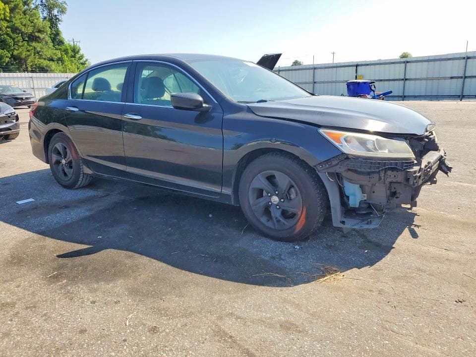 2017 HONDA ACCORD LX 4
