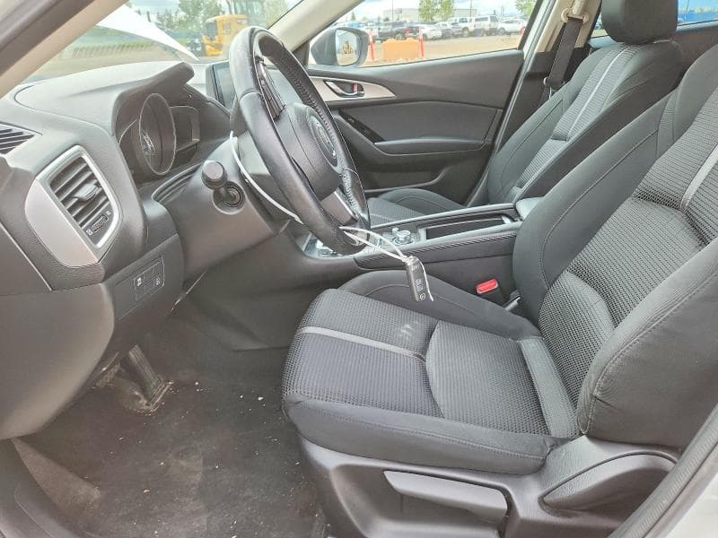 2018 MAZDA 3 TOURING 7