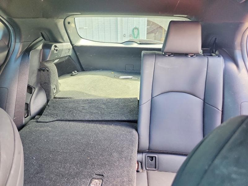 2021 LEXUS UX 250H 10