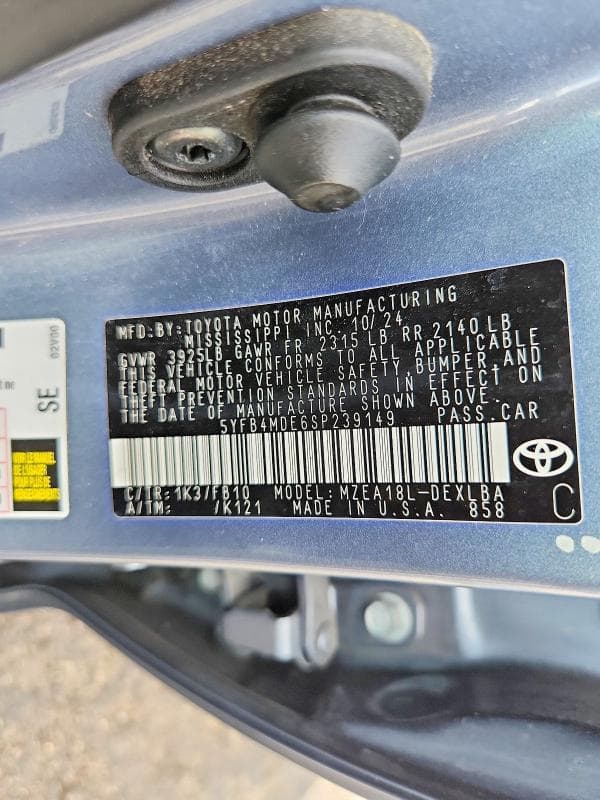2025 TOYOTA COROLLA LE 12