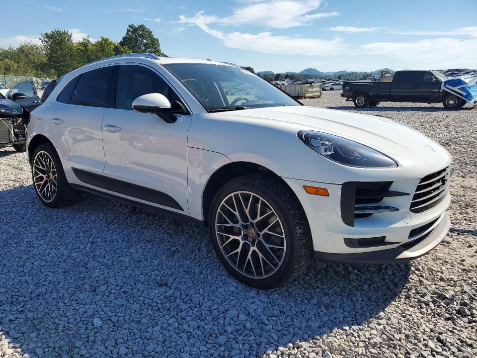 2020 PORSCHE MACAN S 4