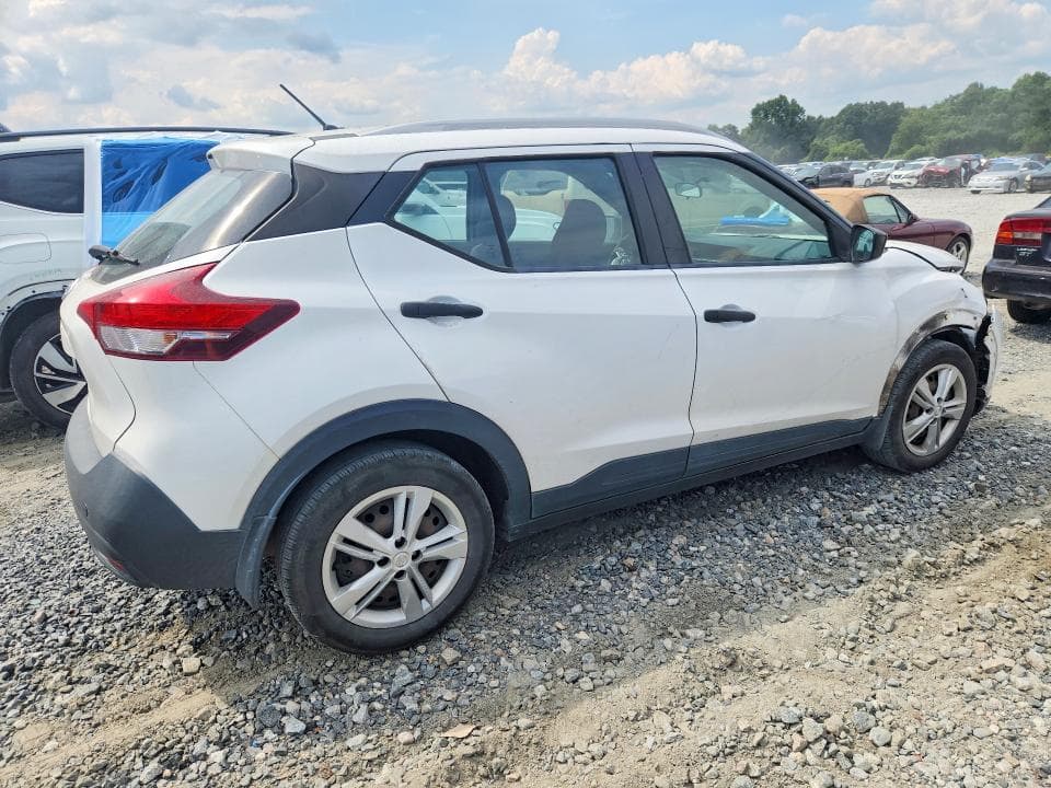 2019 NISSAN KICKS S 3