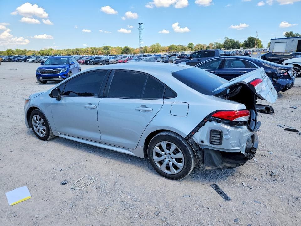 2022 TOYOTA COROLLA LE 2