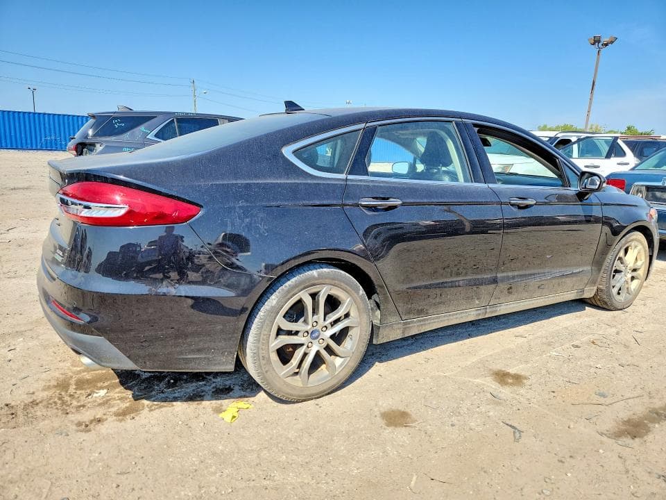 2019 FORD FUSION SEL 3