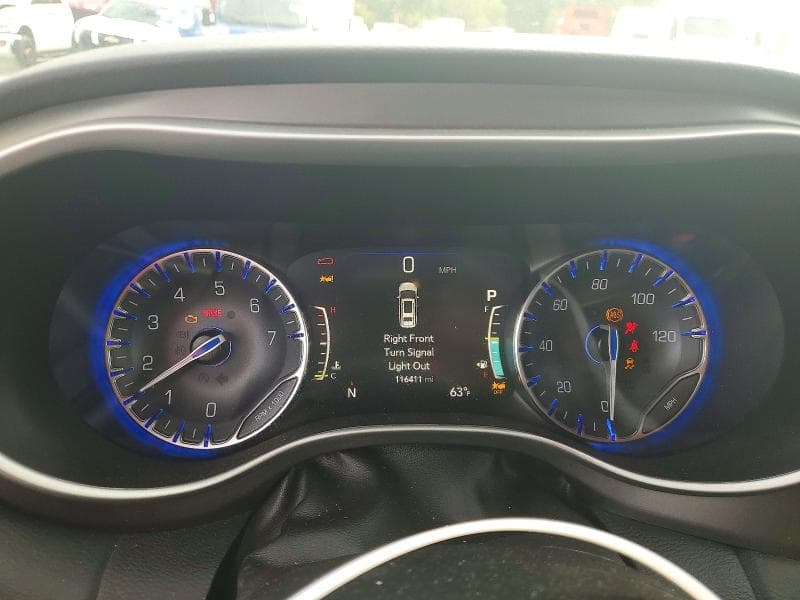 2022 CHRYSLER PACIFICA TOURING L 9