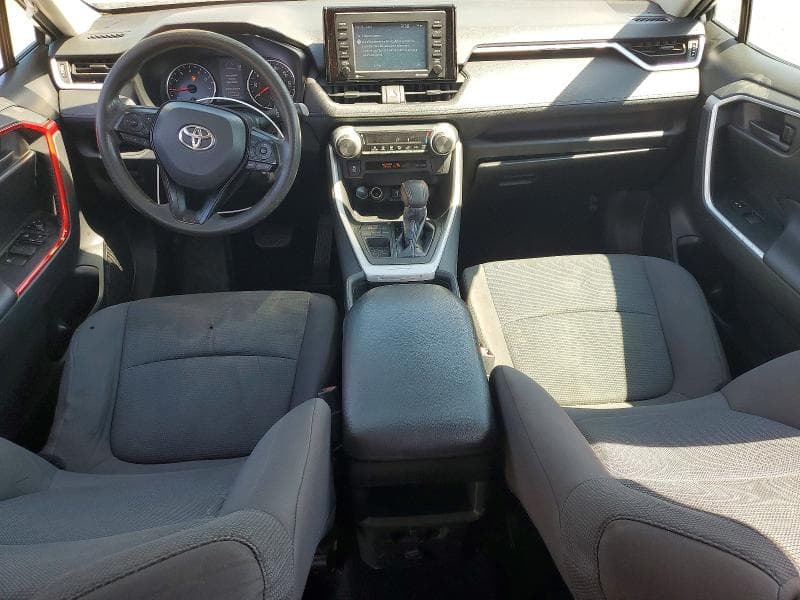 2021 TOYOTA RAV4 LE 8
