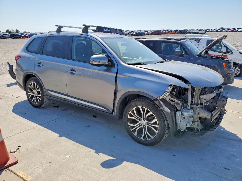 2017 MITSUBISHI OUTLANDER SE 4