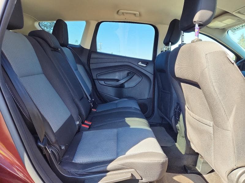 2018 FORD ESCAPE SE 11