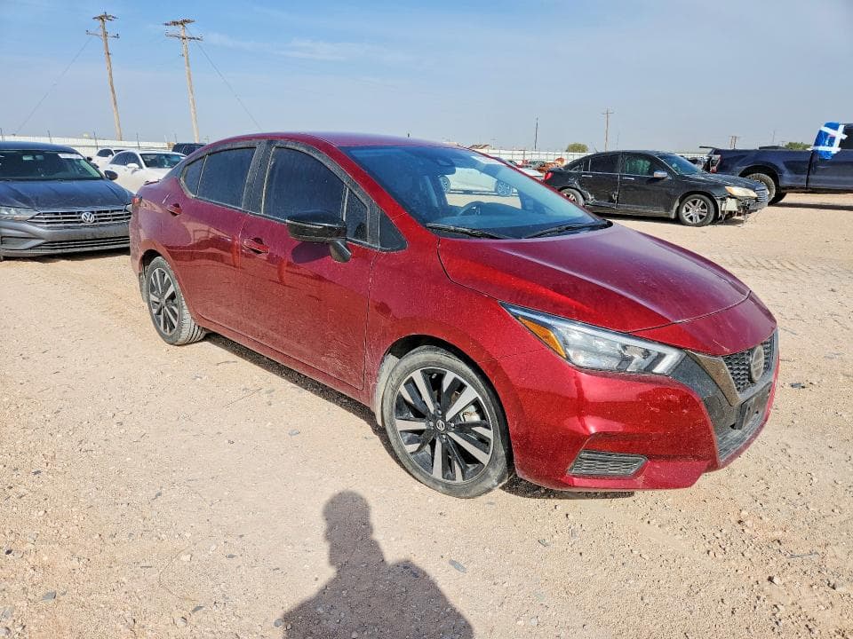 2022 NISSAN VERSA SR 4