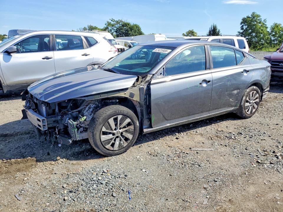 2019 NISSAN ALTIMA S