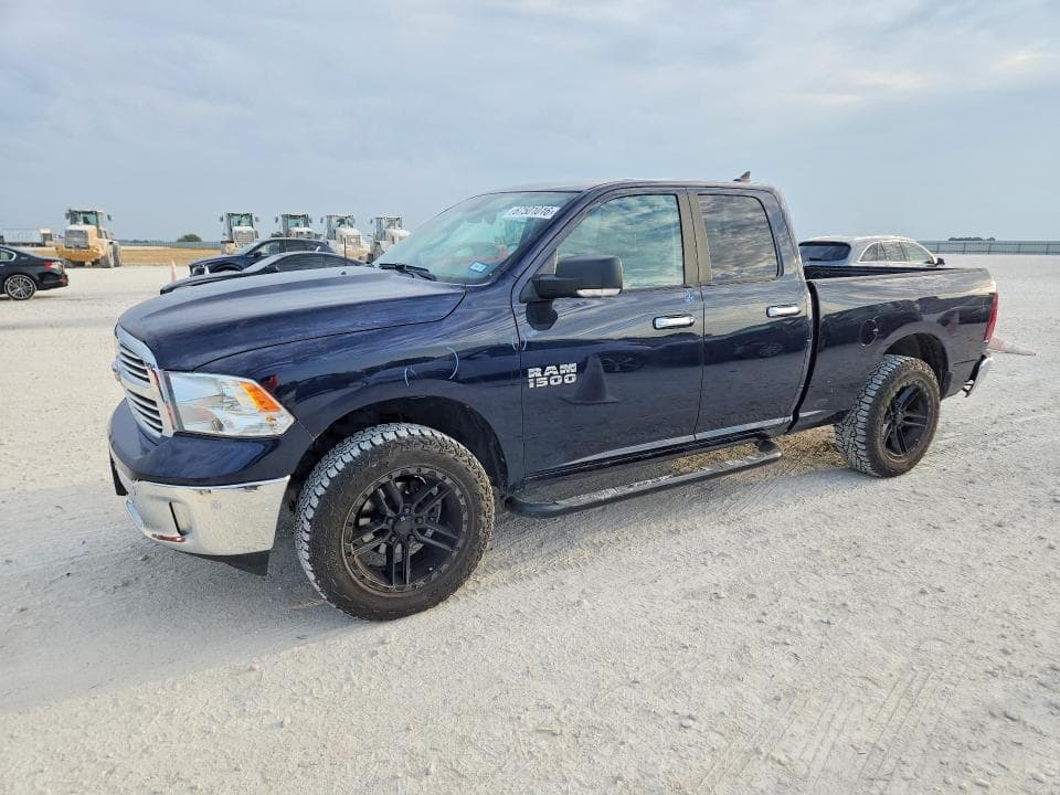 2018 RAM 1500 SLT - 1