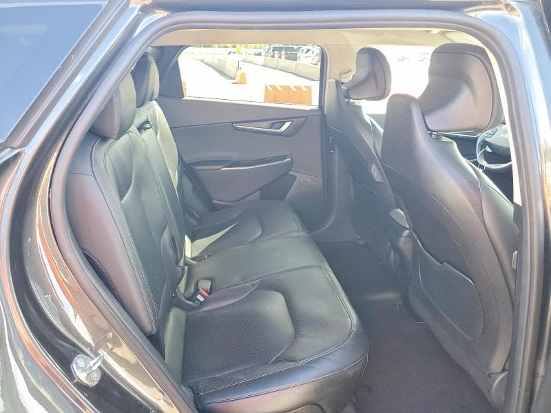 2023 KIA EV6 WIND 11