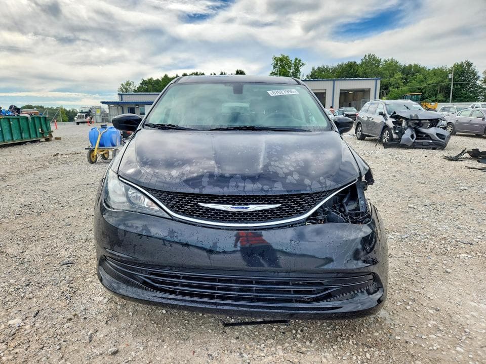 2017 CHRYSLER PACIFICA LX 5