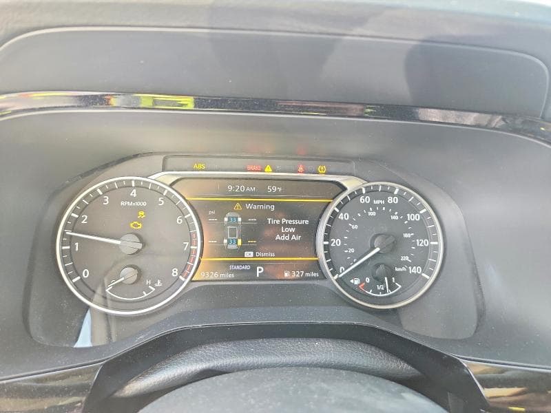 2025 NISSAN PATHFINDER SV 9