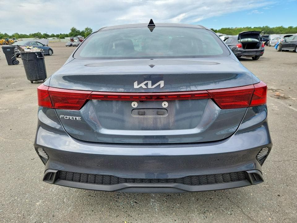 2023 KIA FORTE LXS 6