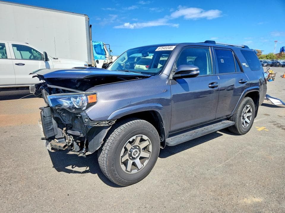 2017 TOYOTA 4RUNNER SR5