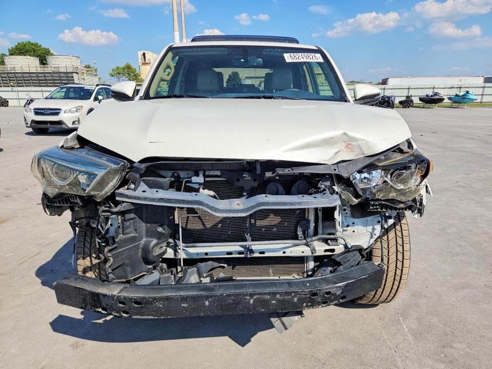 2017 TOYOTA 4RUNNER LIMITED 5