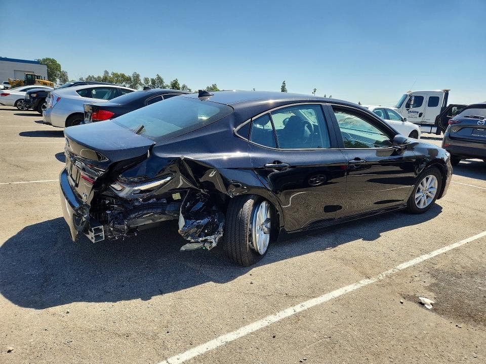 2026 TOYOTA CAMRY LE 3