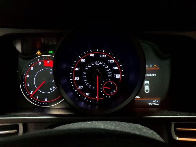 2023 HYUNDAI ELANTRA SEL 9