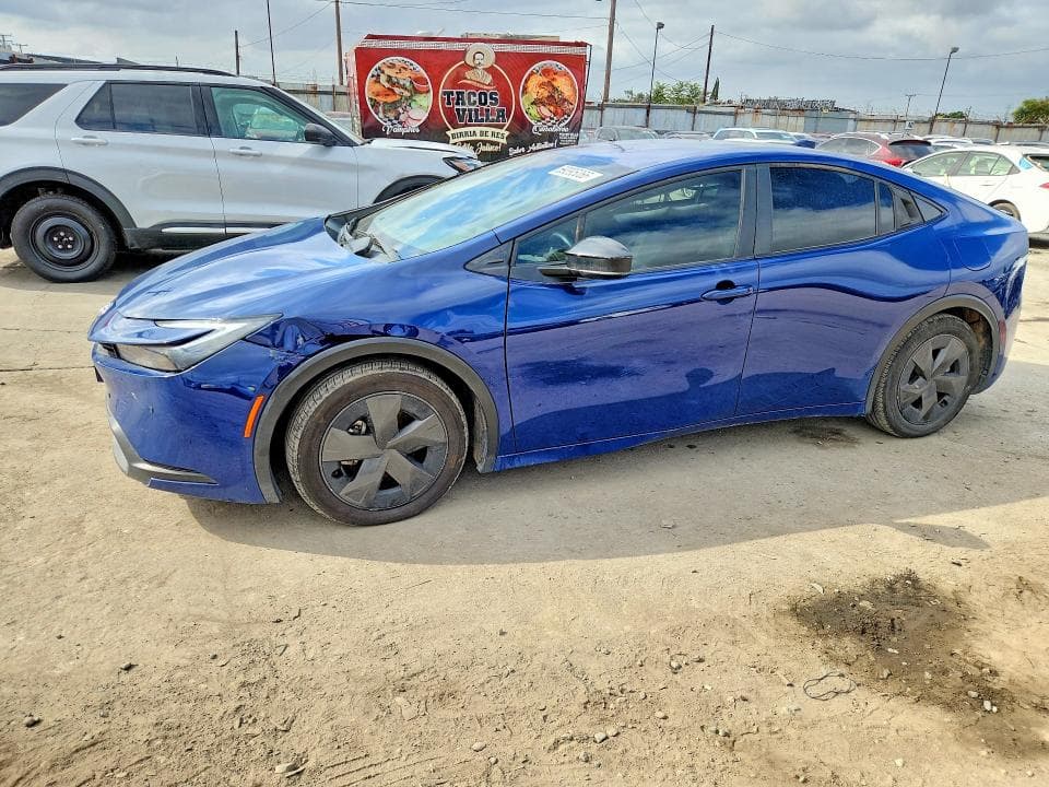 2023 TOYOTA PRIUS LE