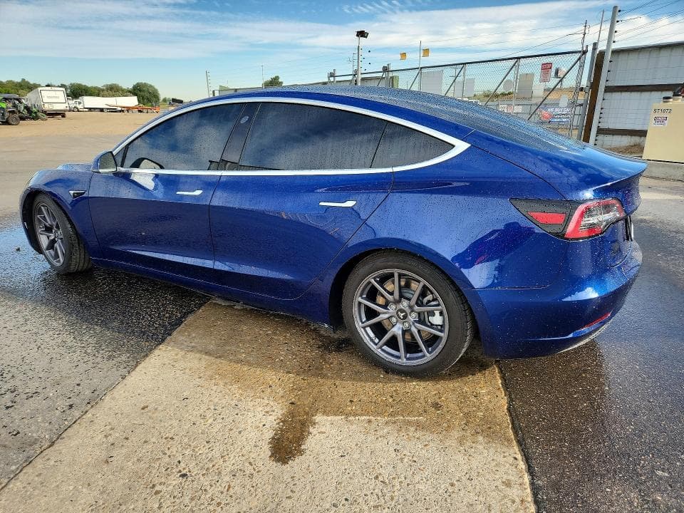 2020 TESLA MODEL 3 2