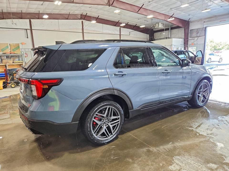 2025 FORD EXPLORER ST 3
