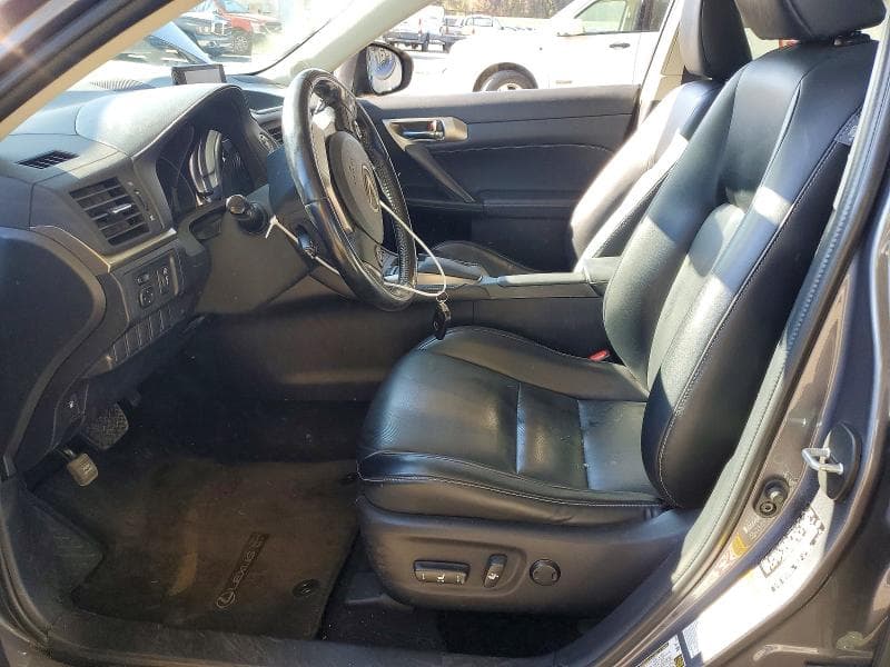 2017 LEXUS CT 200 7
